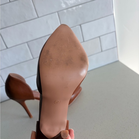 Women's Riverberry Brown Heels - Picture 8 of 8